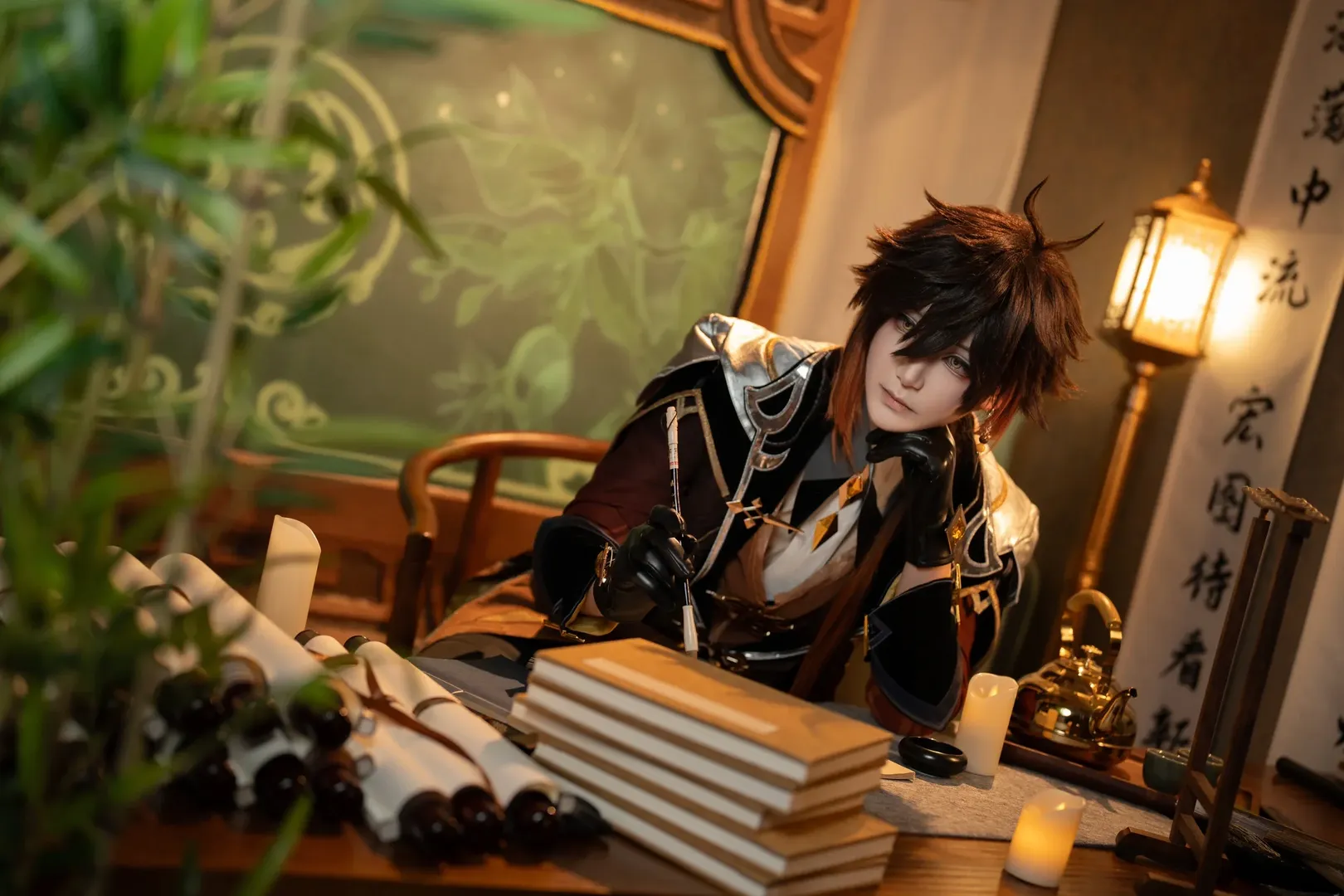 [Zhongli cosplay] Genshin Impact: Playing a Zither Melody to Accompany You Home - Image 3