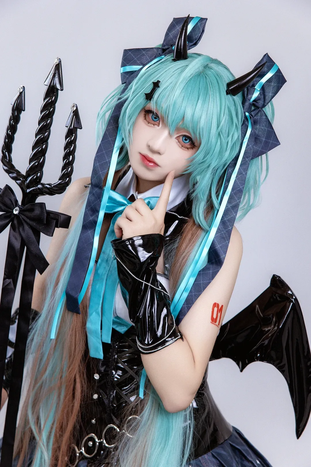 【初音未来cos】初始之音，黑暗与甜美交织的视觉呈现 - 第 1 张