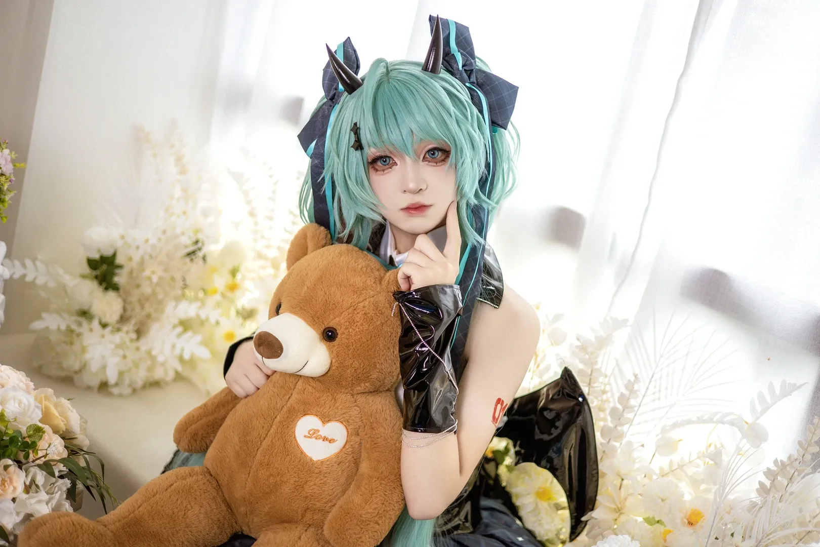 【初音未来cos】初始之音，黑暗与甜美交织的视觉呈现 - 第 2 张
