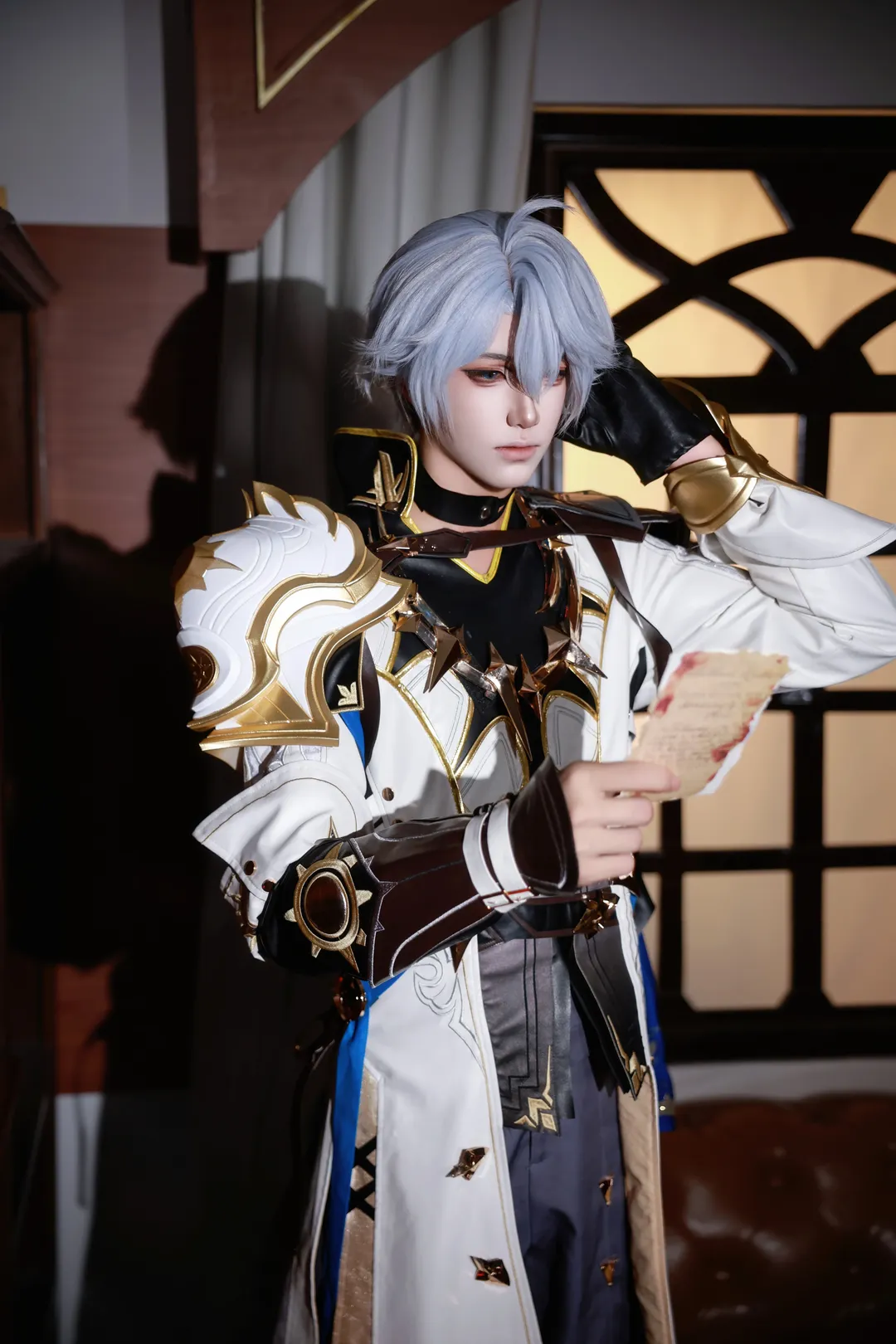 【白厄cos】崩坏星穹铁道中那张不认命的面孔 - 第 2 张