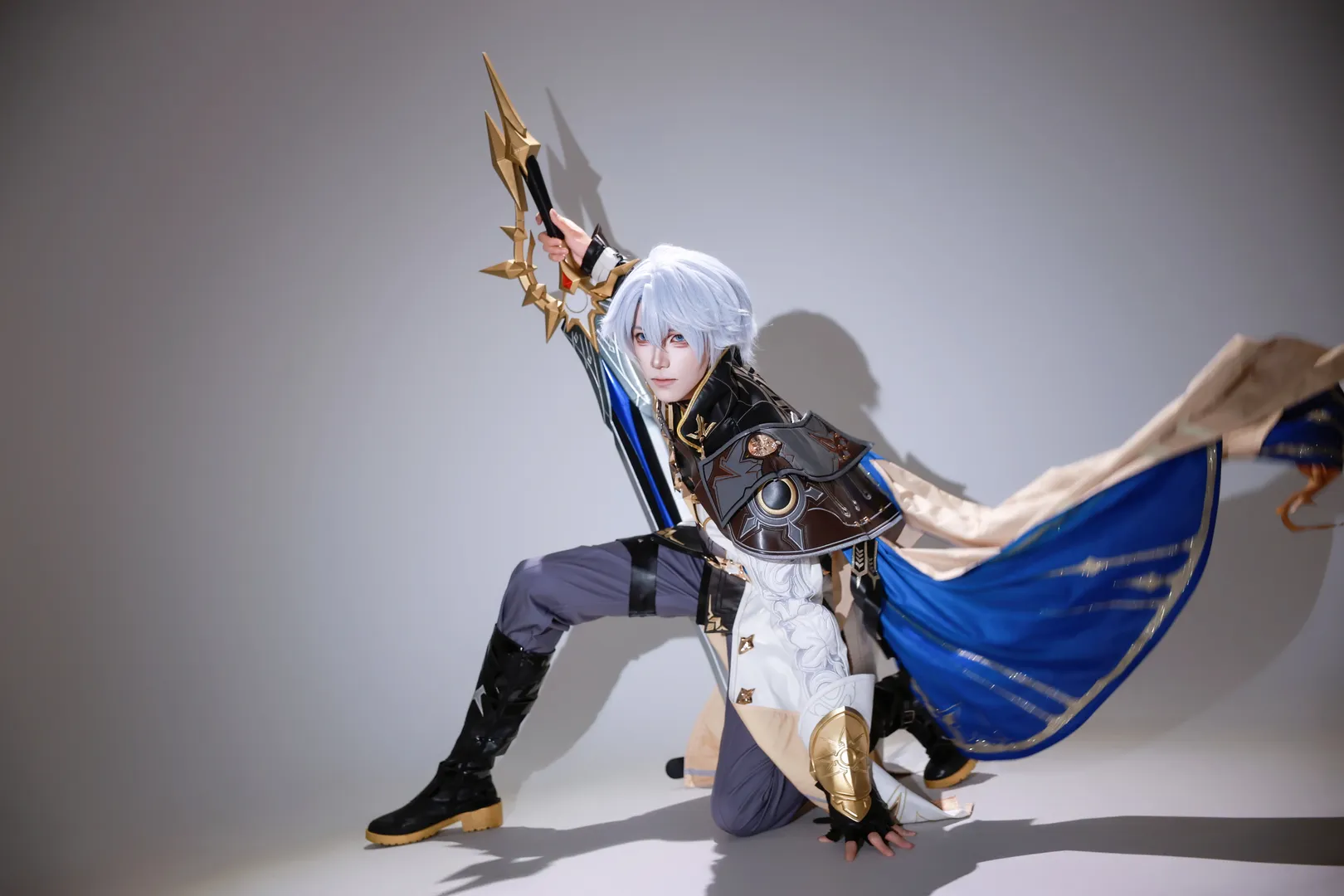 【白厄cos】崩坏星穹铁道中那张不认命的面孔 - 第 4 张