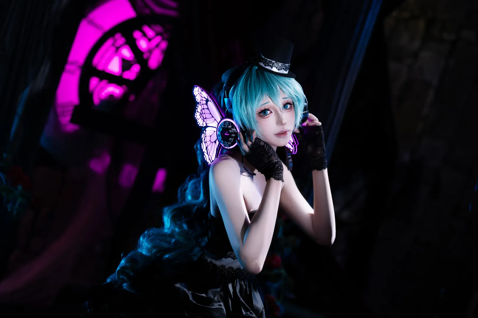 【初音未来cos】Magnet哥特风黑裙与蝶光耳机的摄影记录 - 第 11 张