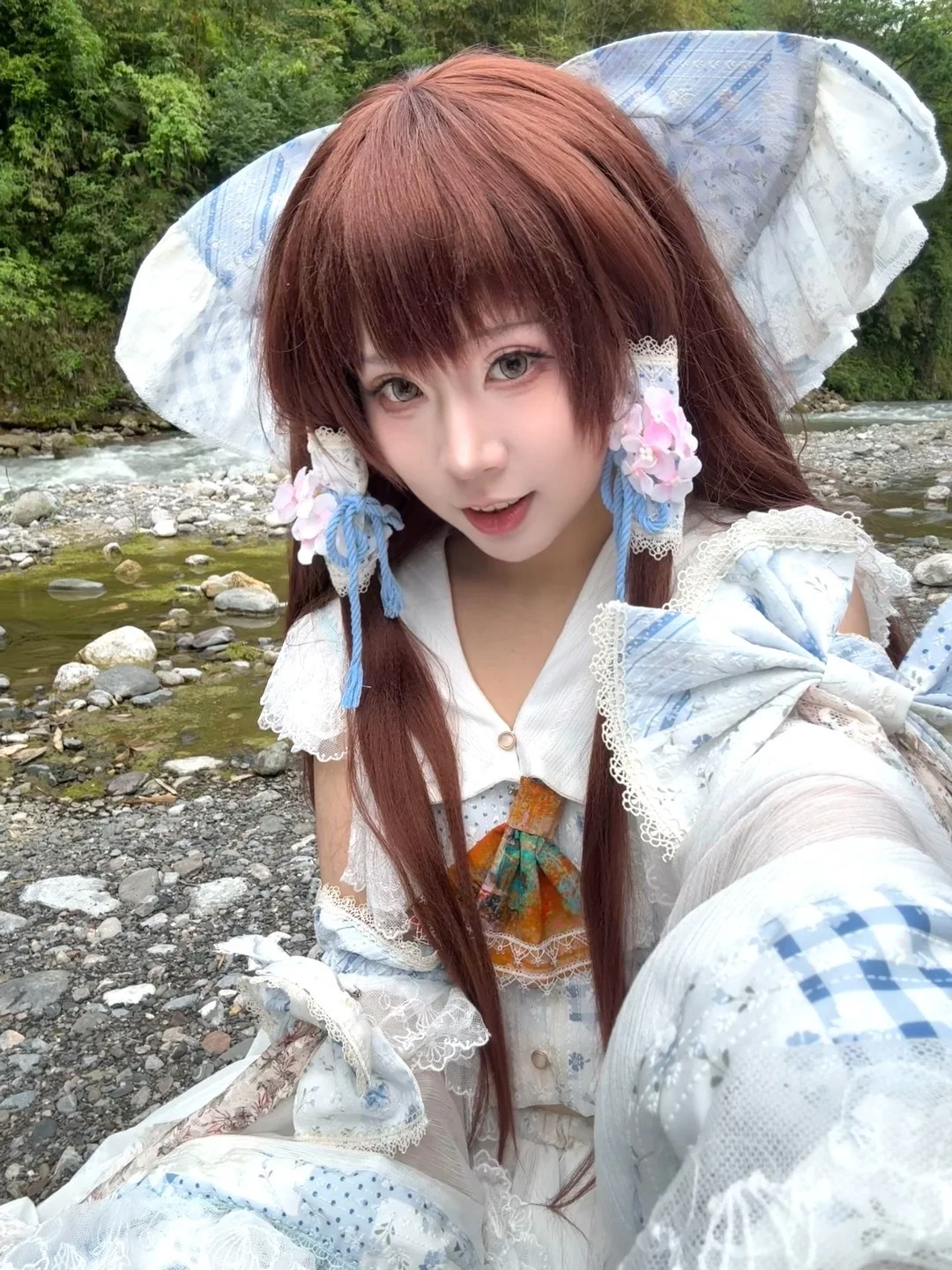 【博丽灵梦cos】河滩边完成了一套东方Project二设造型外拍 - 第 2 张