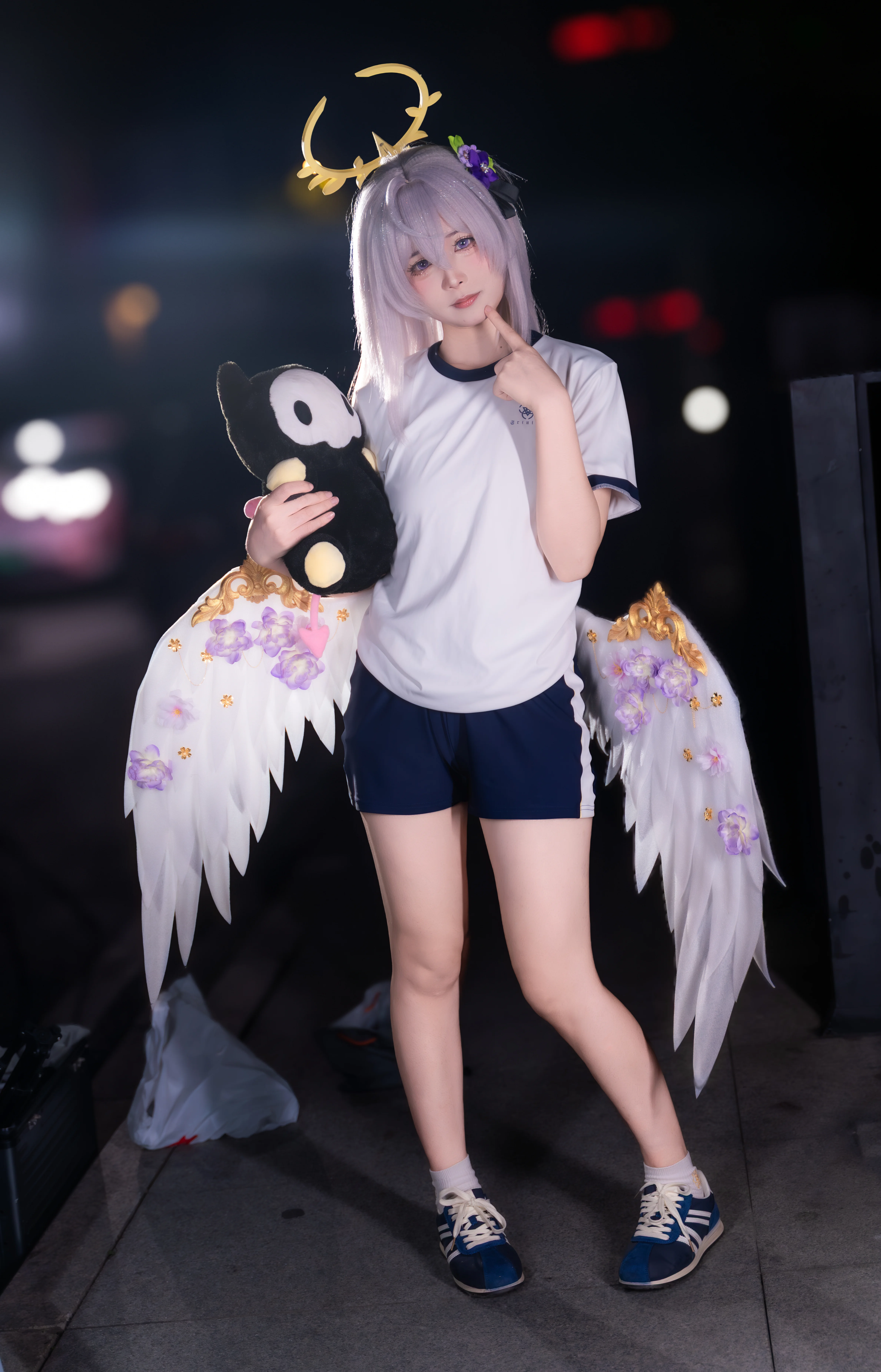 【白洲梓cos】蔚蓝档案运动服造型的萤火虫漫展深夜出片 - 第 2 张