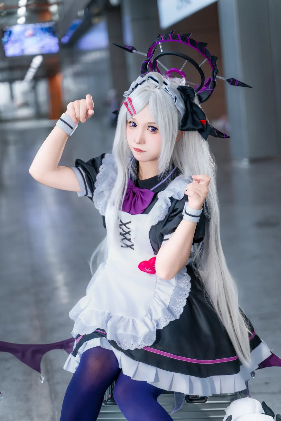【Sorasaki Hina cosplay】That Purple Figure in Blue Archive - Image 1