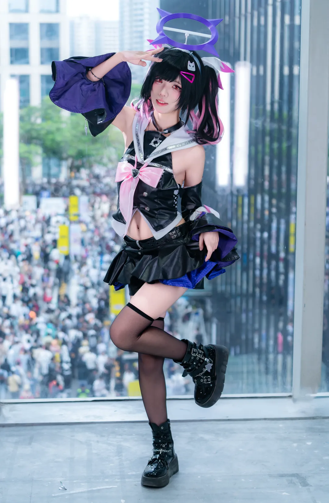 [Nangong Yu Cosplay] Delusional Angel of Zenless Zone Zero: The Black Patent Leather Look at Firefly ACG Expo - Image 3