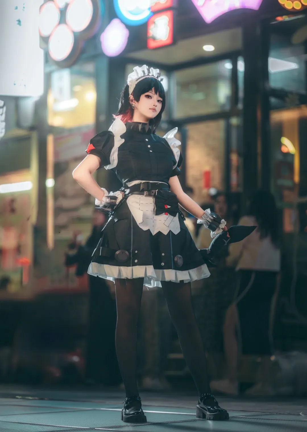 【艾莲乔cos】绝区零艾莲乔夜景街头记录