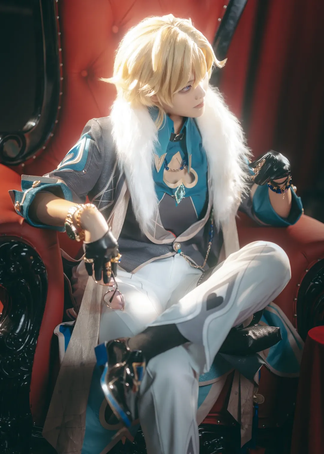 【Aventurine Cosplay】Taking a Seat at Honkai: Star Rail's Gambling Table - Image 2