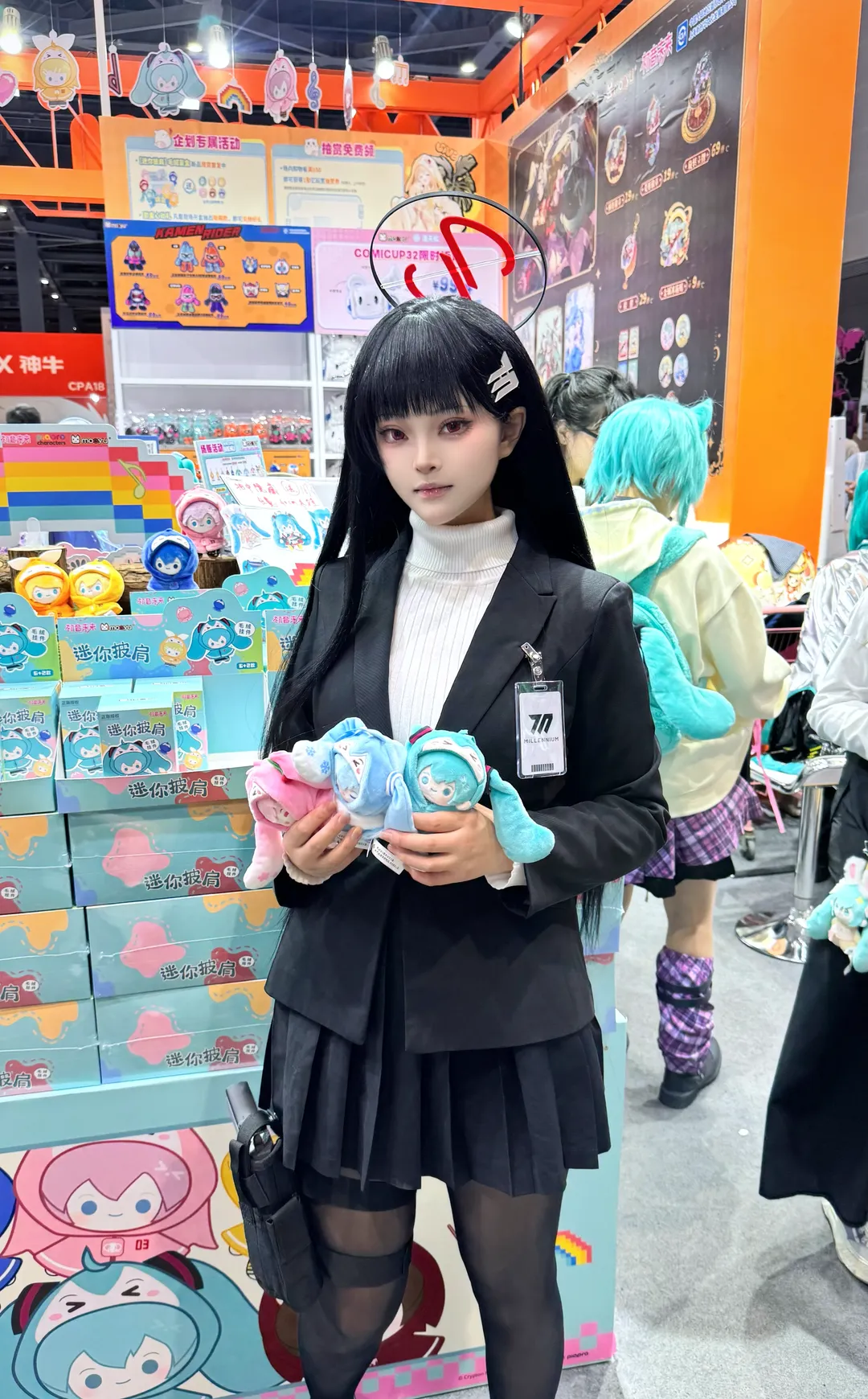 【调月莉音cos】蔚蓝档案CP32，和初音周边的奇妙联动 - 第 4 张