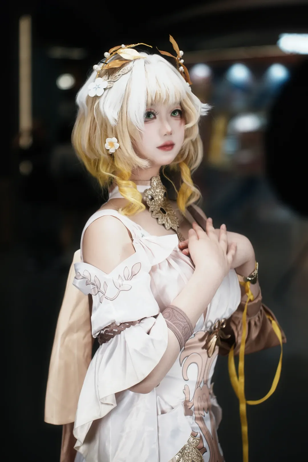 【アグライア コスプレ】『崩壊：スターレイル』のイベント写真、華やかな装いに隠された仕立屋 - 1 枚目