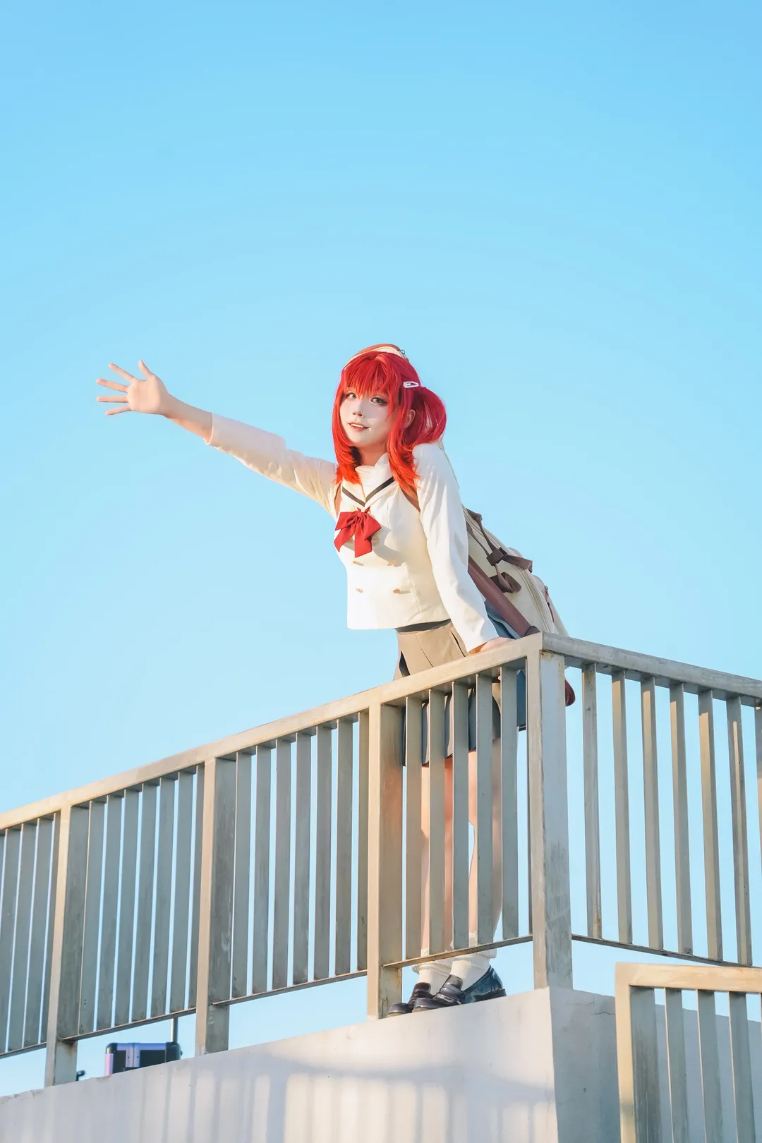 【喜多郁代cos】天台上的元气风暴，触摸天空！ - 第 3 张