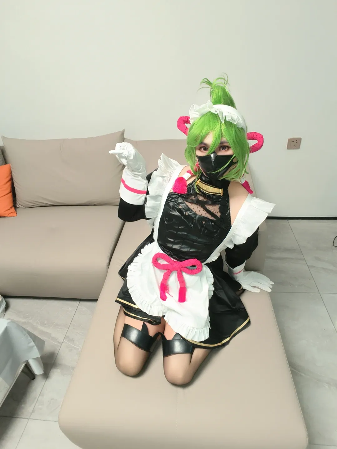 【原神久岐忍女仆cos】荒泷派二把手的居家营业时间 - 第 9 张