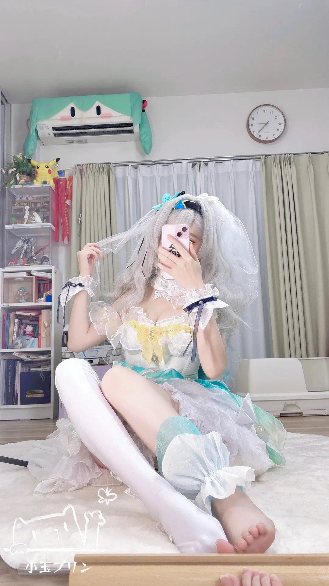 【流萤cos】崩坏星穹铁道的花嫁造型，拍完直接去吃橡木蛋糕卷了 - 第 1 张