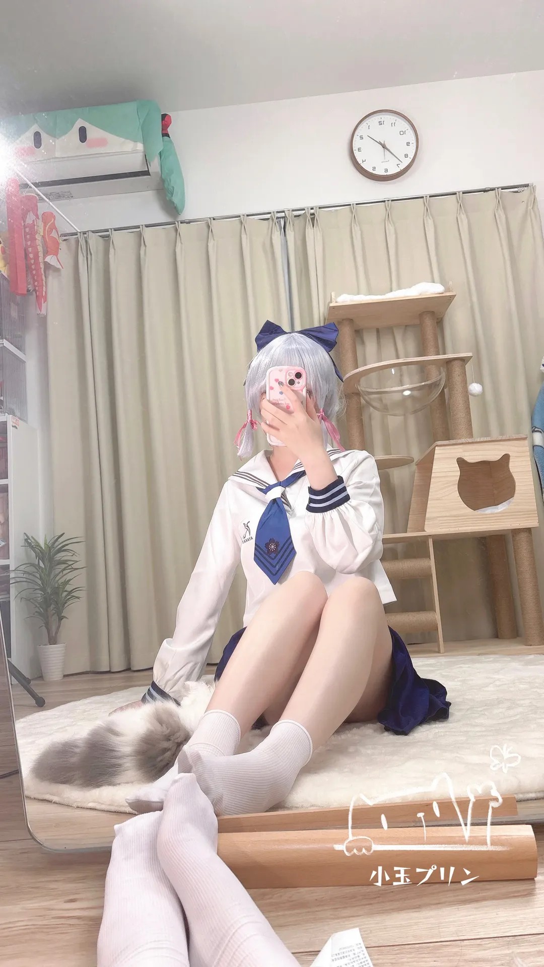 【神里绫华cos】原神JK搭配，与猫咪互动自拍日常 - 第 1 张