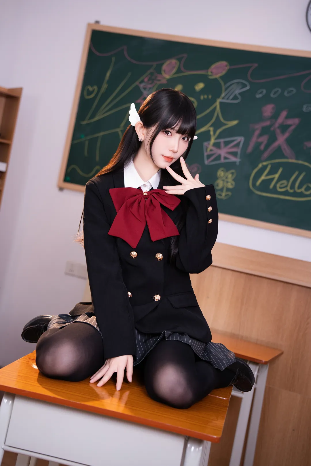这套学院风制服穿搭，教室里的校园感瞬间拉满 - 第 2 张