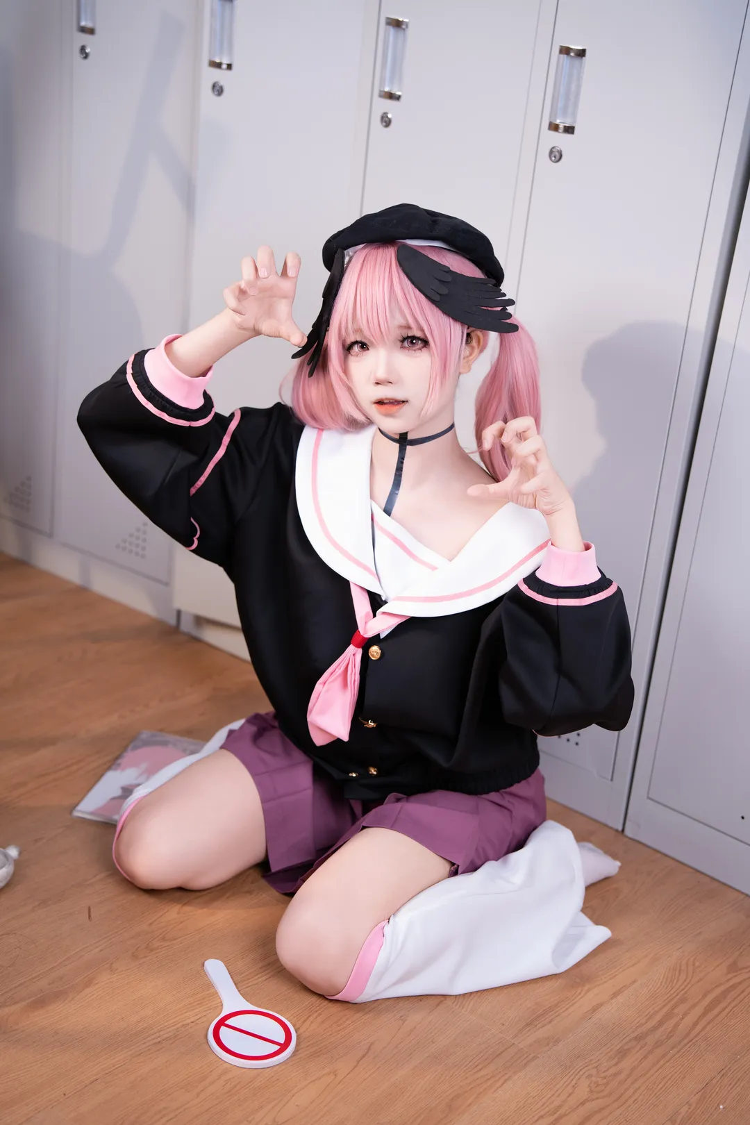 【下江小春cos】女仆至上主义，课后教室的慵懒片刻 - 第 2 张