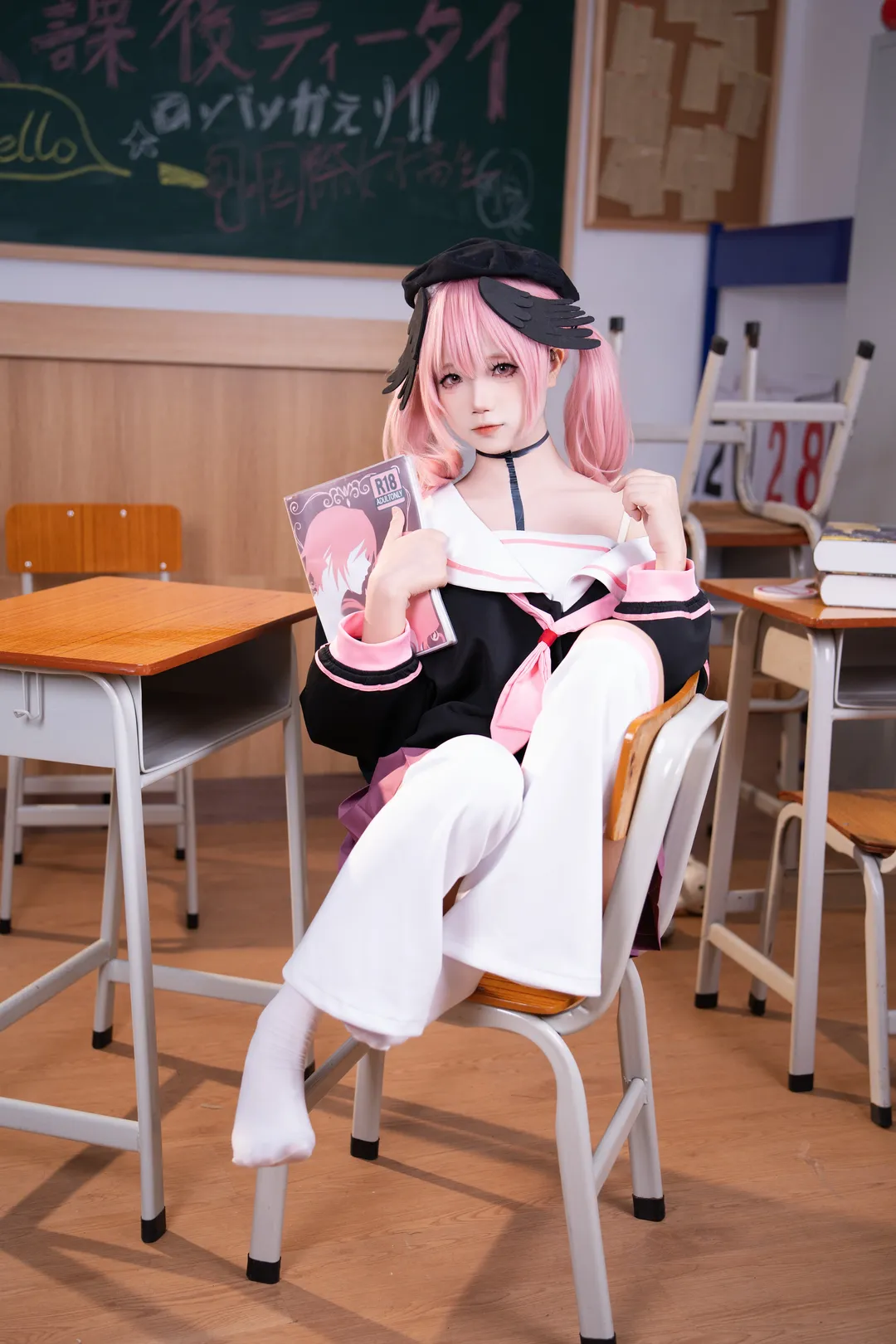 【下江小春cos】女仆至上主义，课后教室的慵懒片刻
