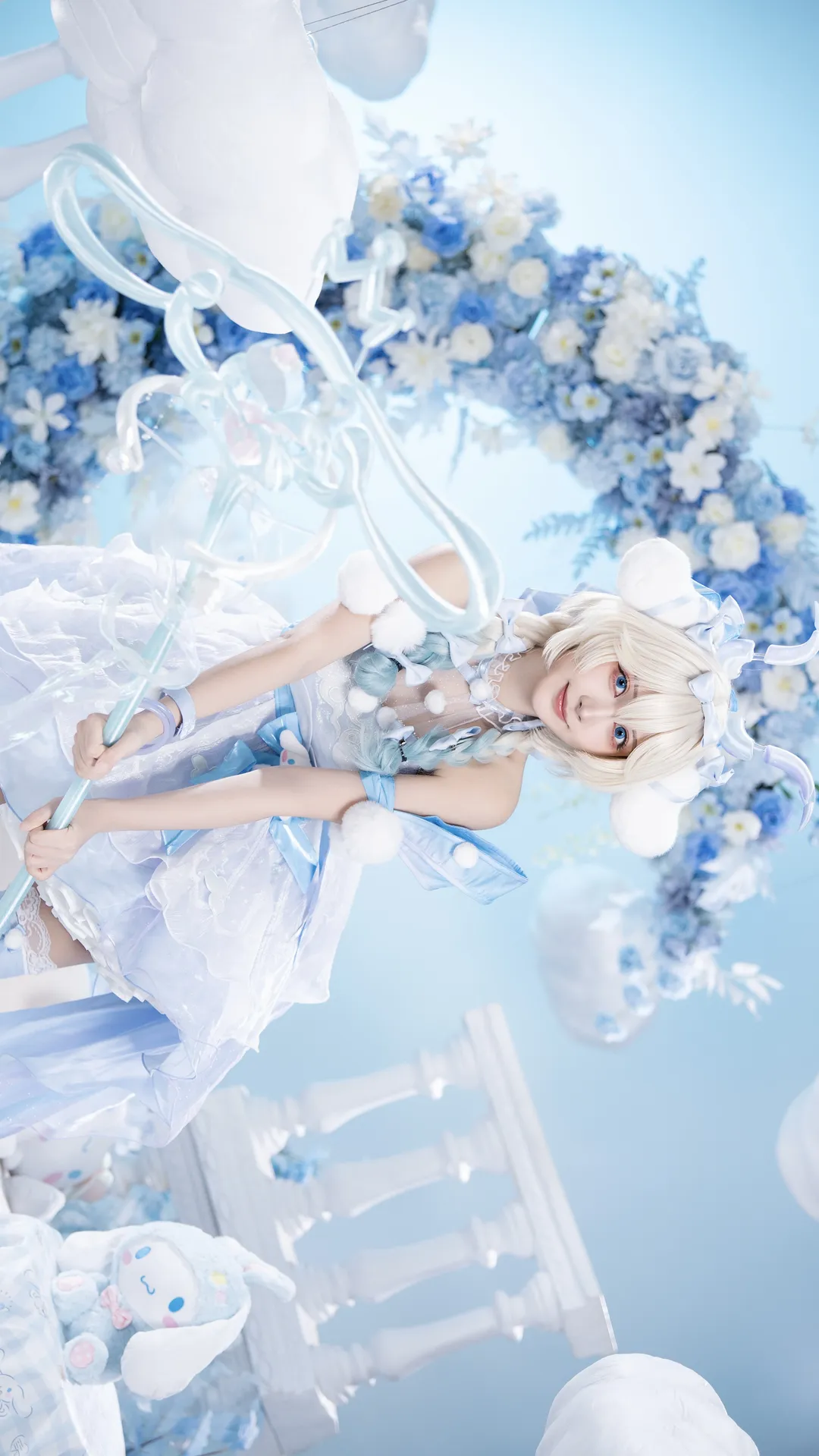 【瑶时之祈愿cos】云朵蓝花间的魔法少女守护者 - 第 2 张