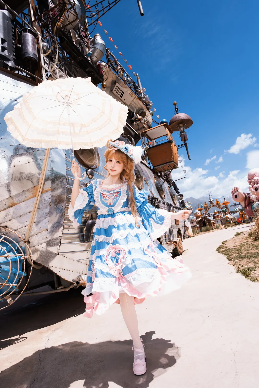 废土童话风Lolita在荒野之国的出片记录