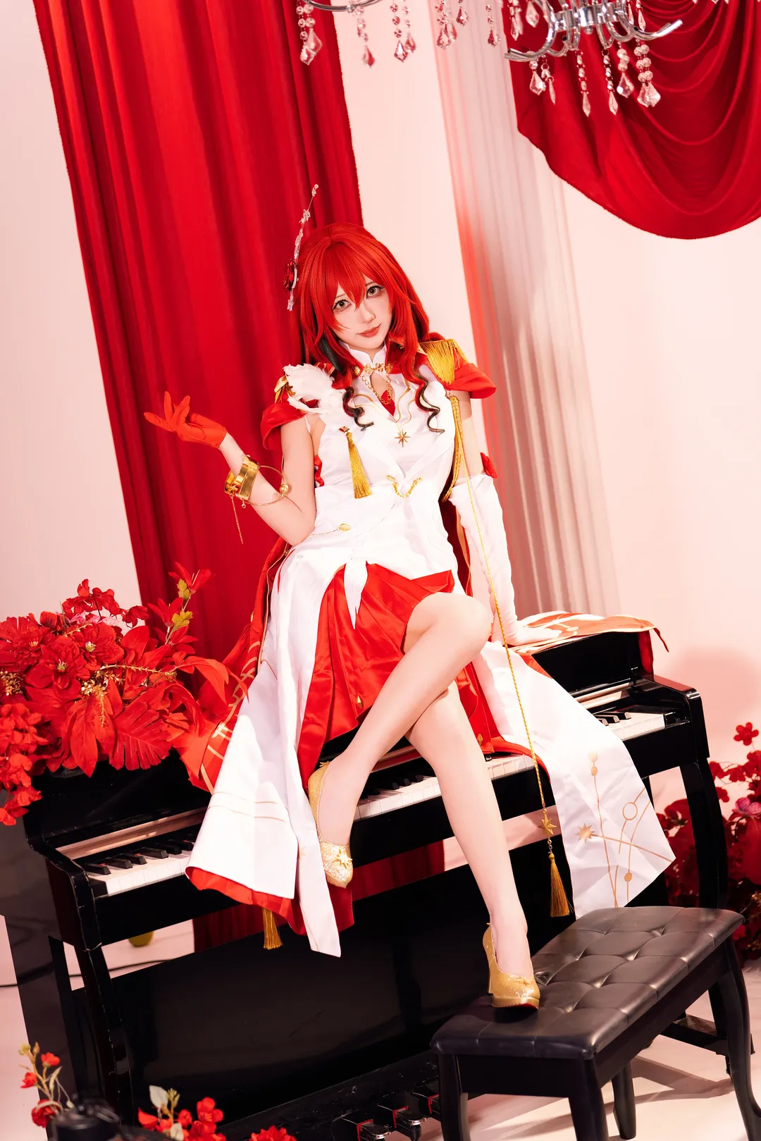 【姬子启行cos】红白礼服与长枪的共鸣