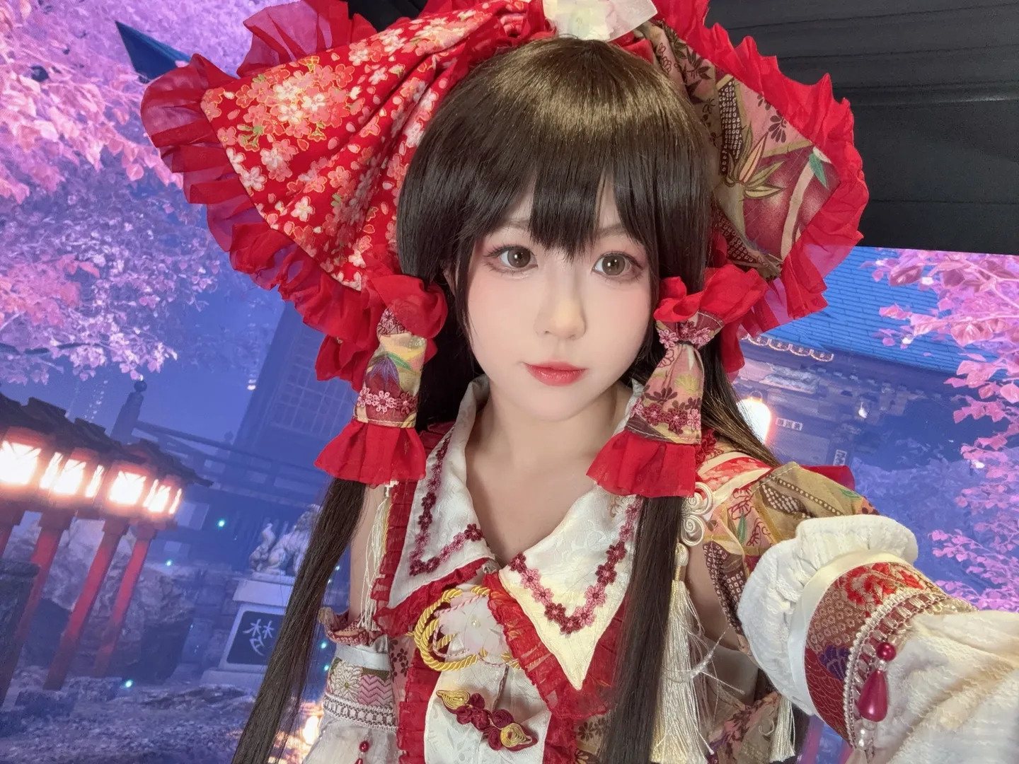 【灵梦cos】在室内用建模背景体验了一次东方Project里的博丽神社 - 第 3 张