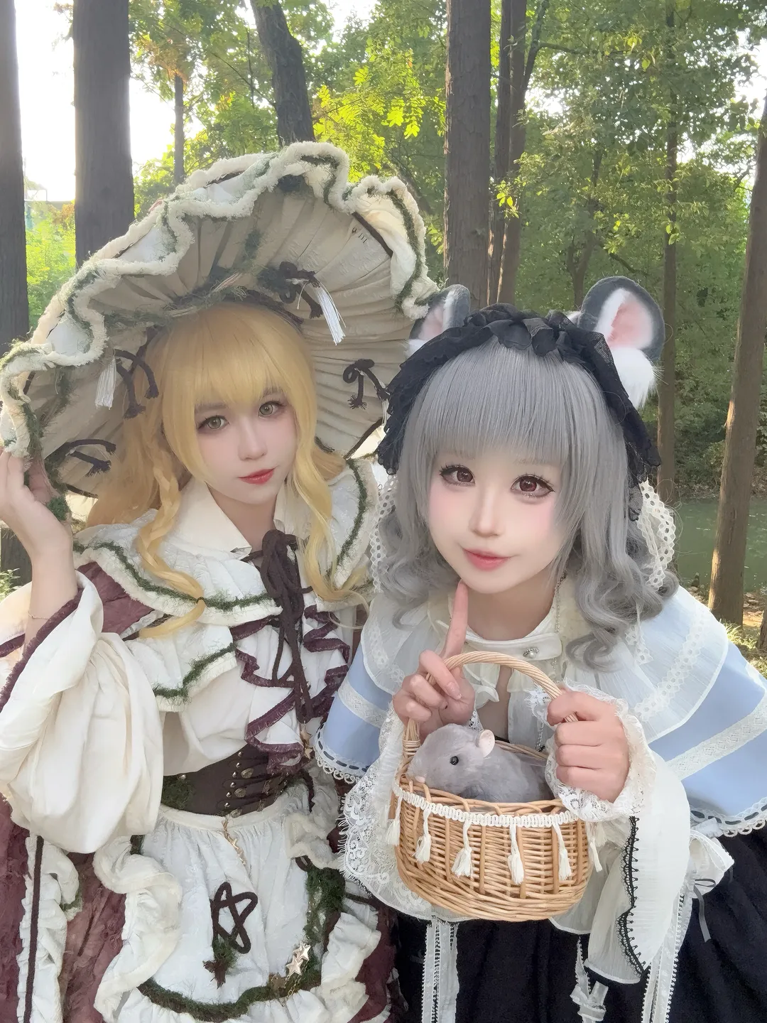 【魔理沙コスプレ】『東方Project』紅葉シーズンの冒険、まるで絵画の中を旅するように - 7 枚目