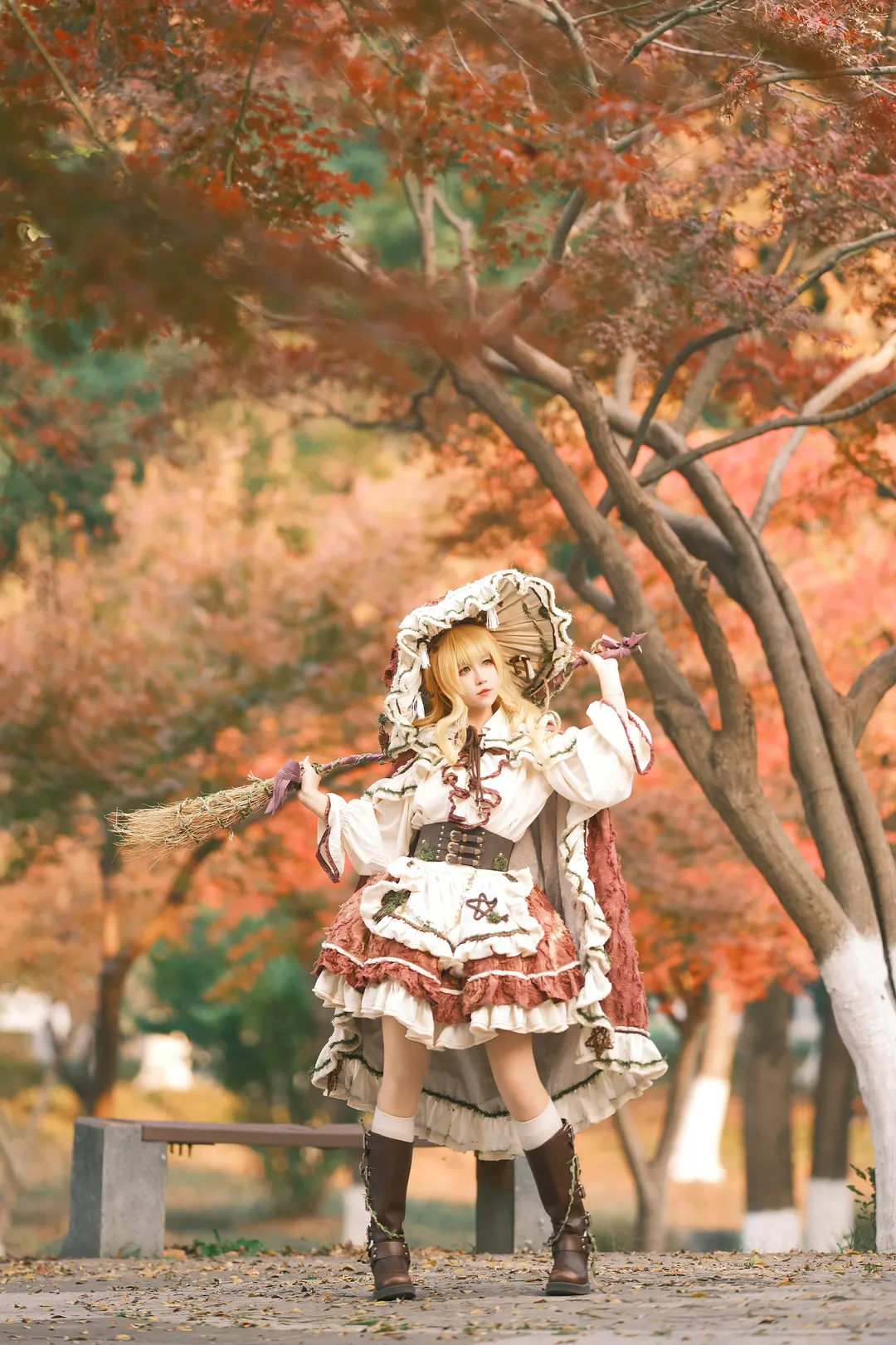 【雾雨魔理沙cos】幻想乡出没的秋日魔法使