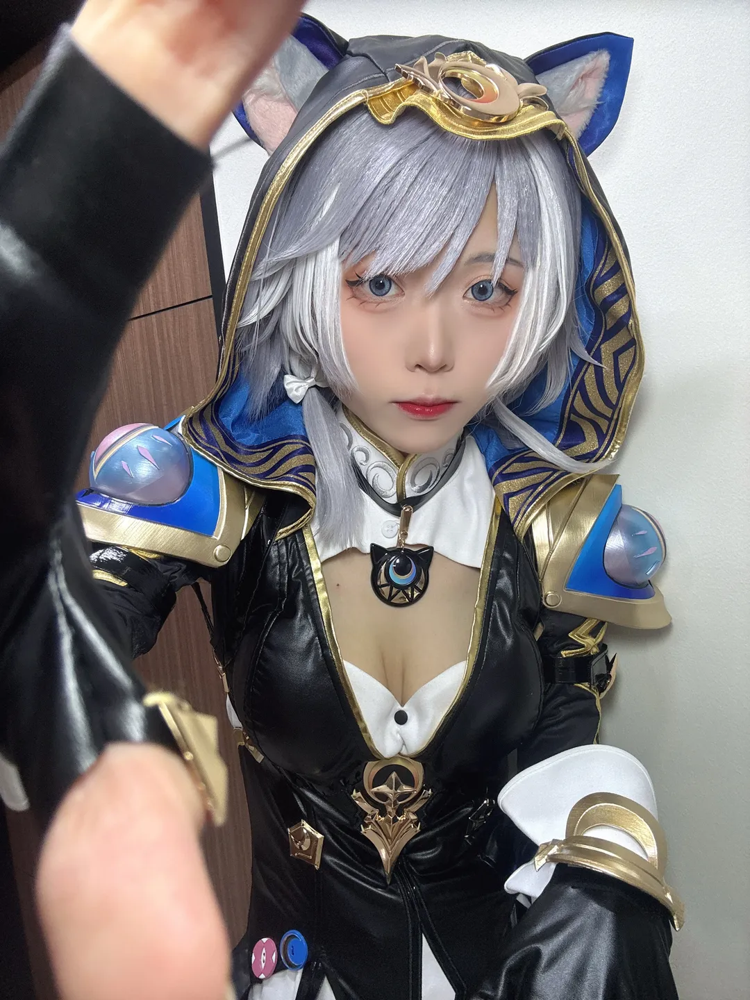【赛飞儿cos】崩坏星穹铁道里的猫猫头 - 第 2 张