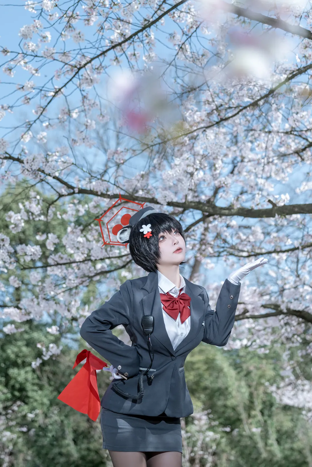 【春日椿cos】蔚蓝档案导游修行，换一种方式感受樱花季 - 第 3 张