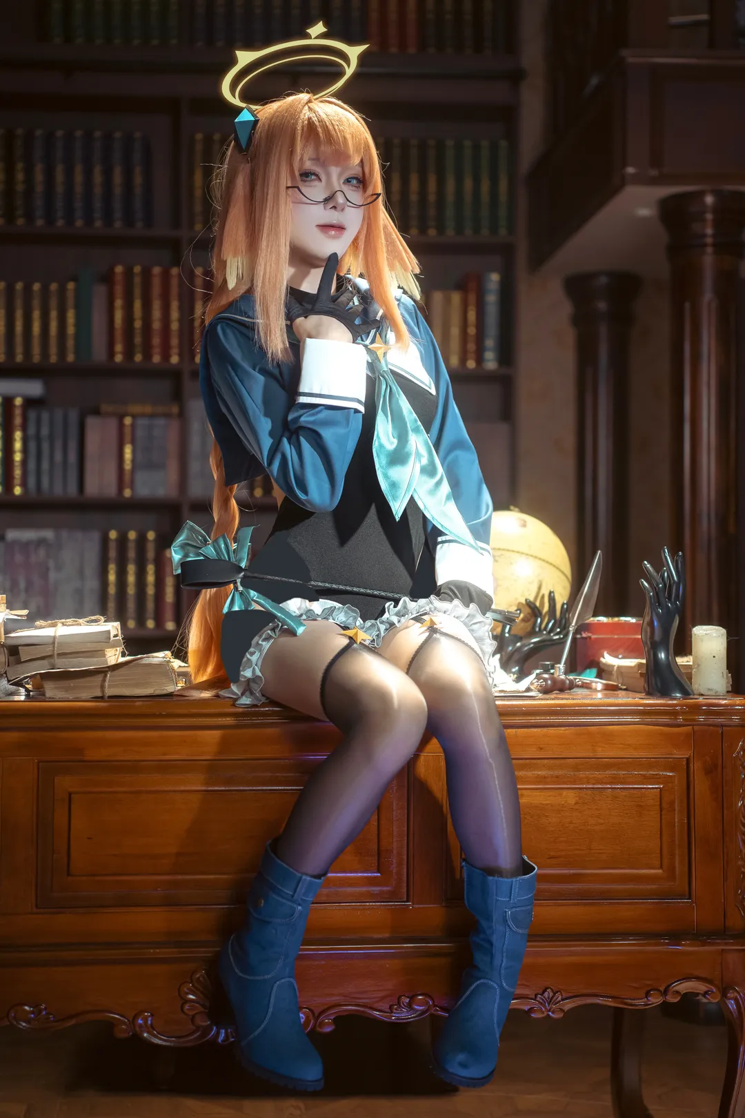 【圆堂志美子cos】在书架上发现魔法少女的终极奥秘