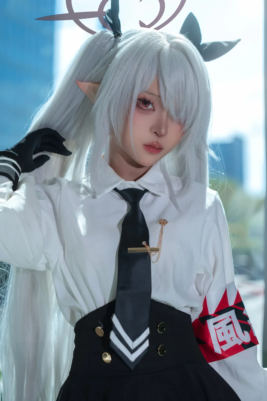【银镜伊织cos】蔚蓝档案风纪委员的冷冽狙击手 - 第 2 张