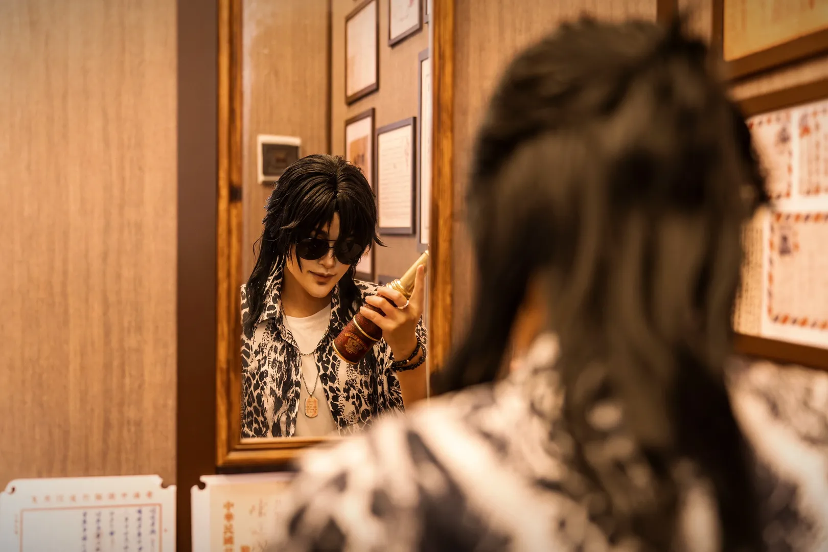【黒眼鏡コスプレ】『盗墓筆記』の黒爺、今回のオーラもバッチリ - 6 枚目