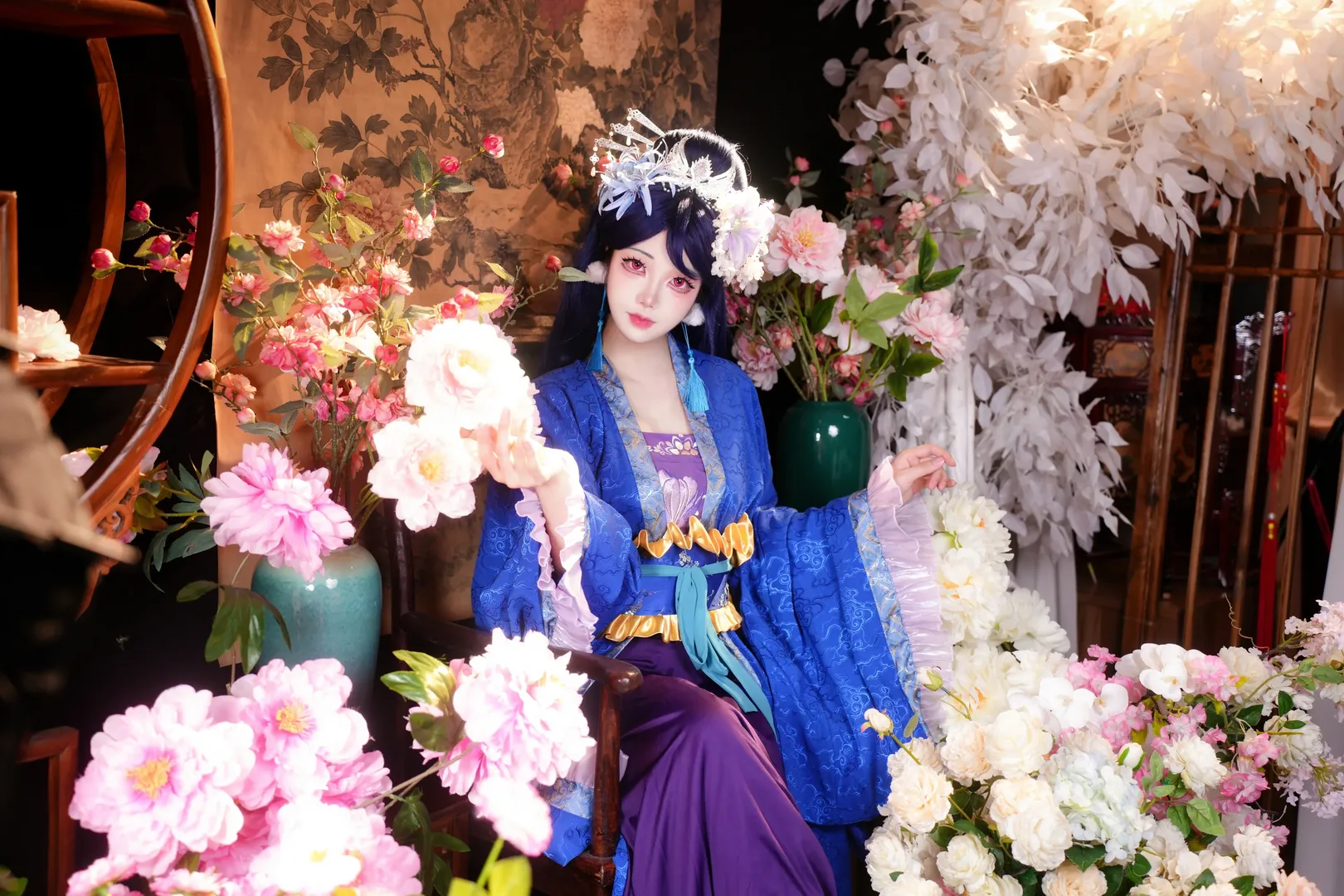 蓝发古风汉服造型，游走于古典山水梦境 - 第 3 张