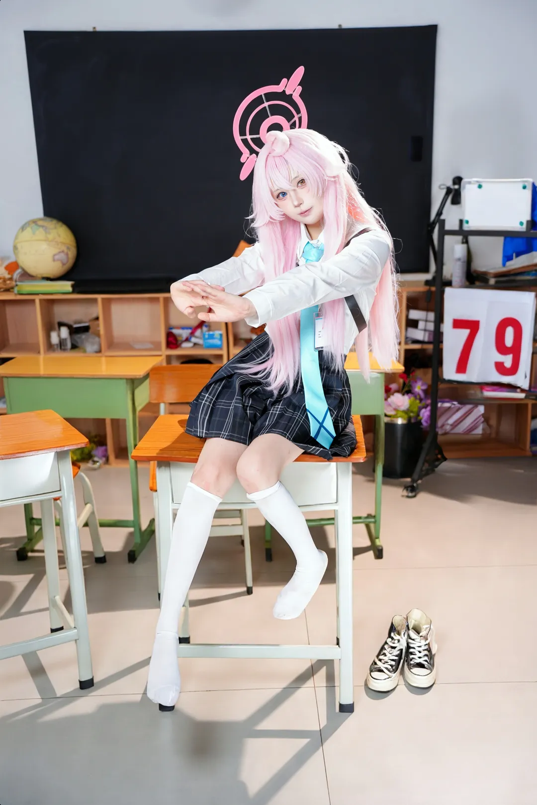 【小鸟游星野cos】蔚蓝档案教室正片拍摄记录