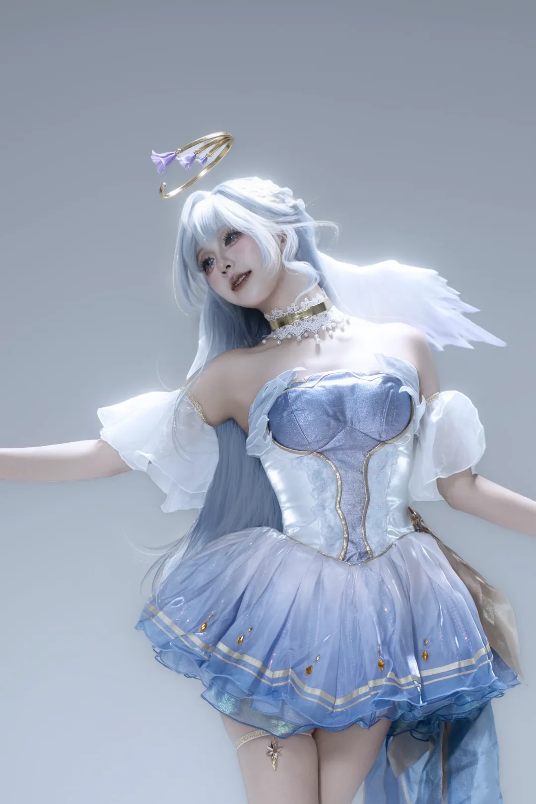 【知更鳥cos】崩壞星穹鐵道聖心詠歎調，白棚裡的純白羽翼 - 第 1 張