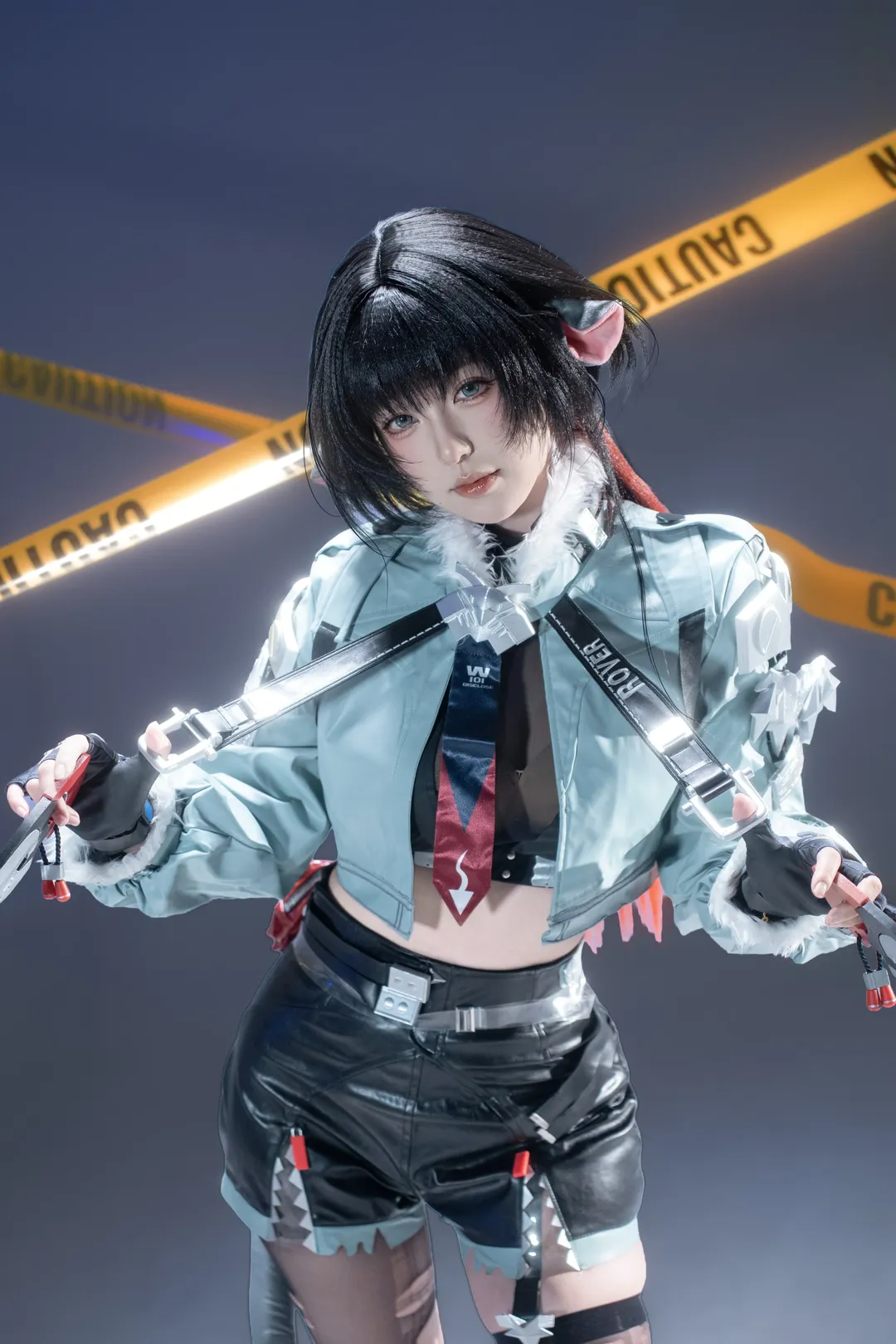 【简杜cos】白棚里的猫希人，冷感战术装出片 - 第 1 张