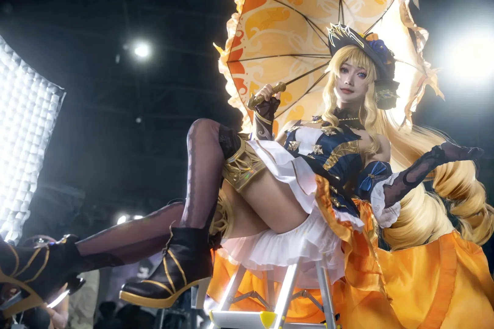 【菲谢尔cos】原神中的断罪皇女，今天也是为闪耀而燃烧的一天 - 第 1 张