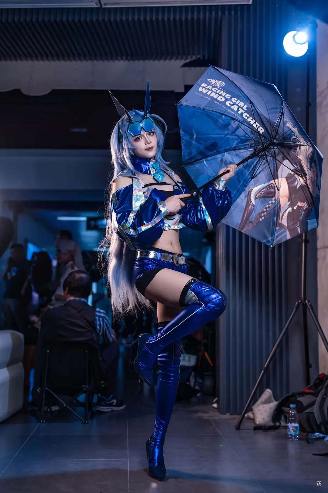 [Rain Burst Cosplay] Path to Nowhere, Convention Chronicles in Glossy Blue Light - Image 2