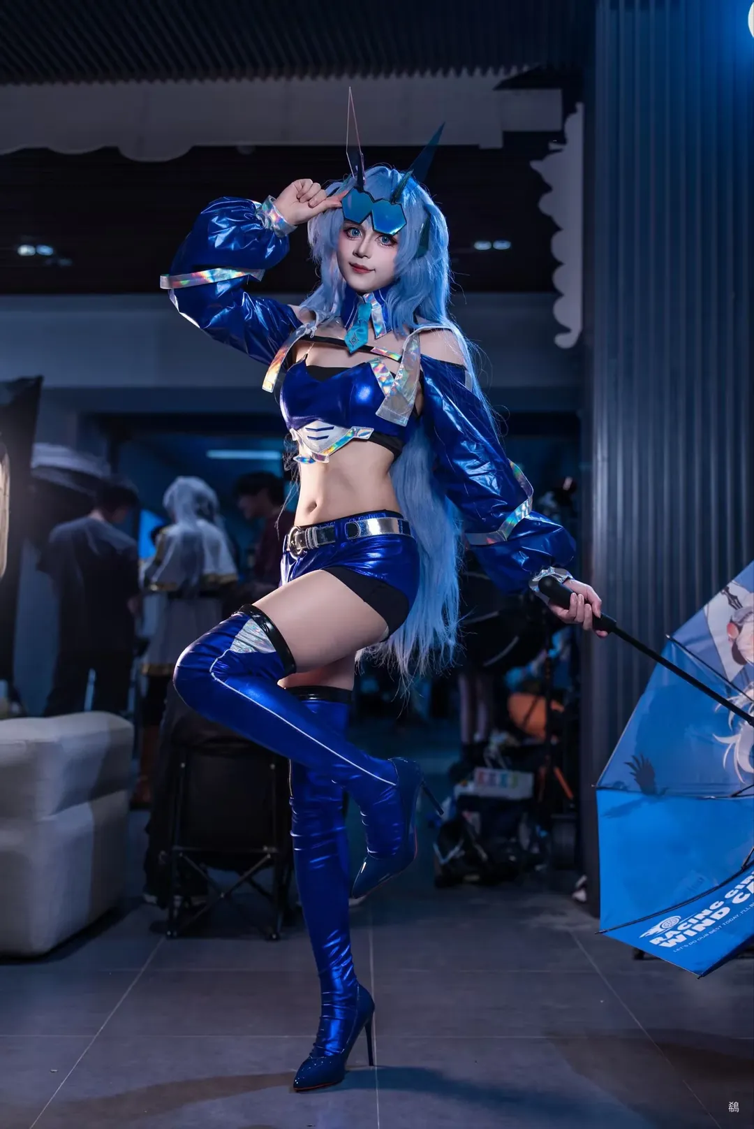 [Rain Burst Cosplay] Path to Nowhere, Convention Chronicles in Glossy Blue Light - Image 5