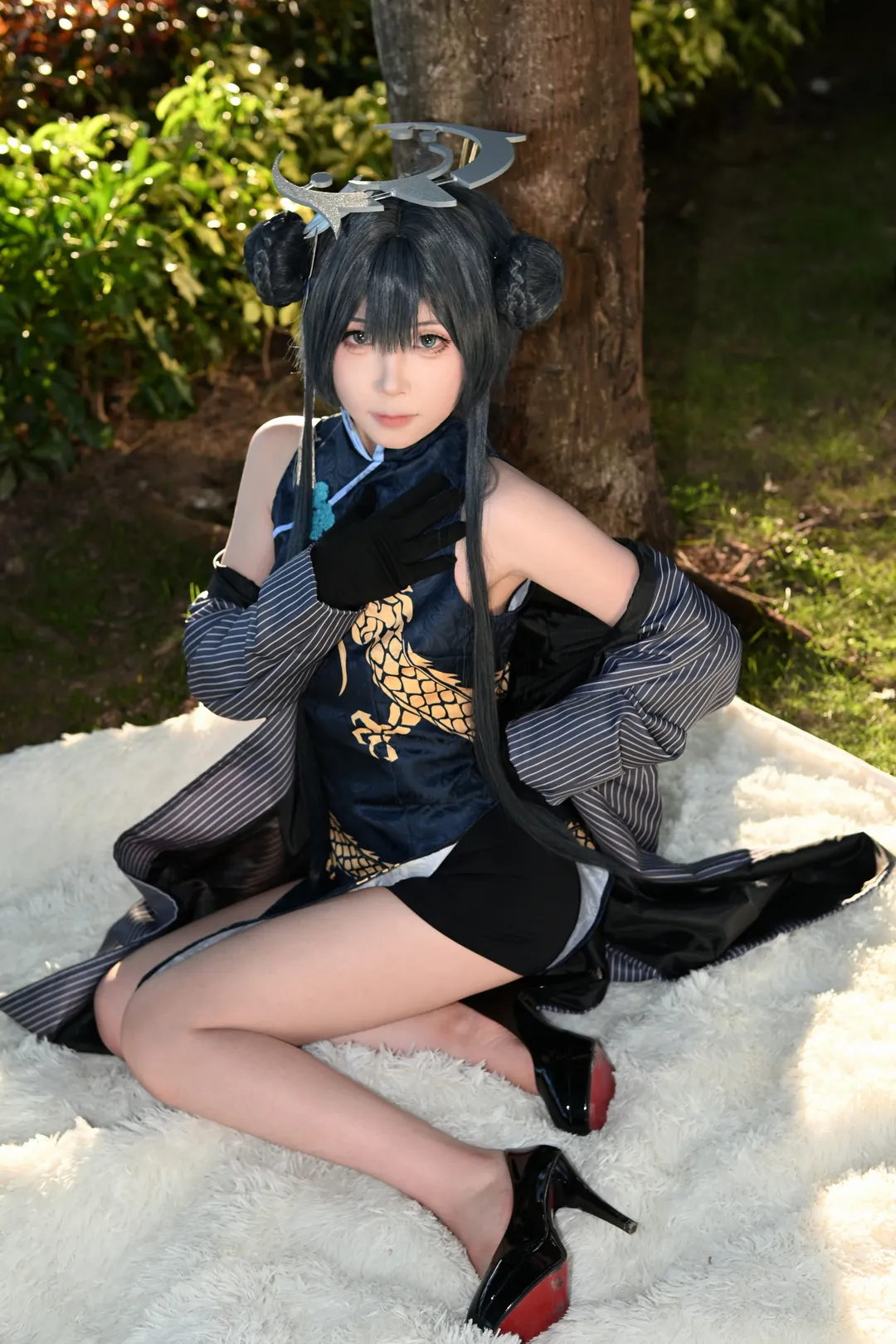 【Misaki cosplay】Hardcore Contrast of Navy Gold Dragon Cheongsam and Firearms at CICF Expo - Image 5