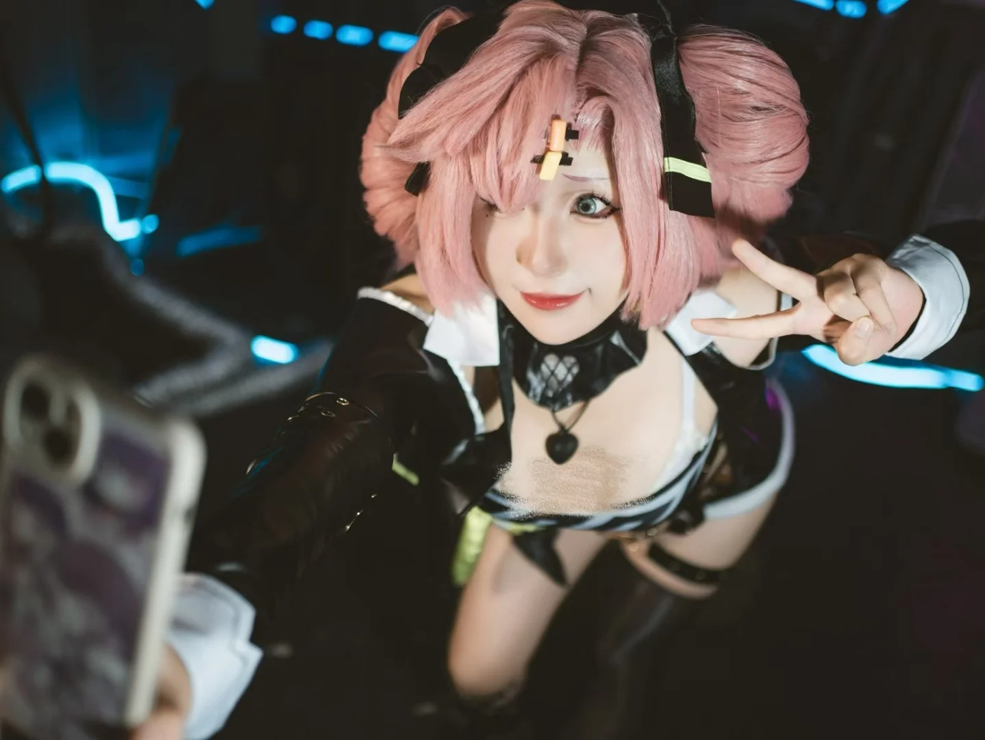 【妮可老大cos】絕區零街頭黑皮衣套，酷颯亮面出街 - 第 4 張