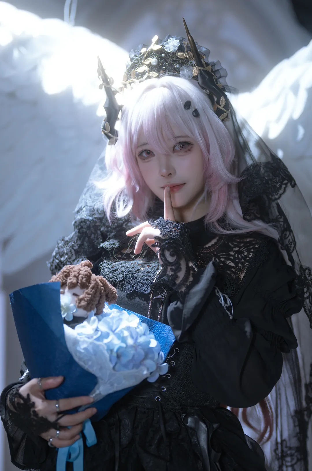 【特蕾西婭cos】明日方舟魔王追悼的哥特風呈現 - 第 2 張