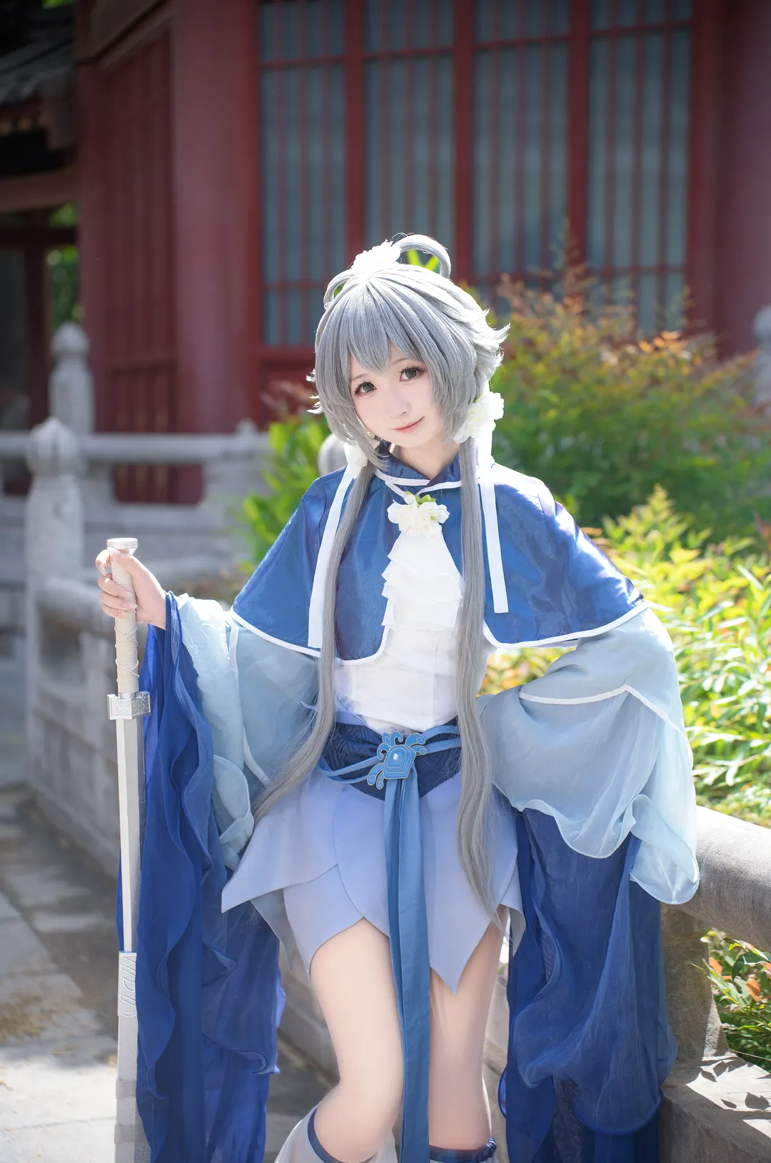【Luo Tianyi cosplay】Luoshui Tianyi: Nimble Interpretation in a Blue-and-White Ancient Style Tulle Dress - Image 2