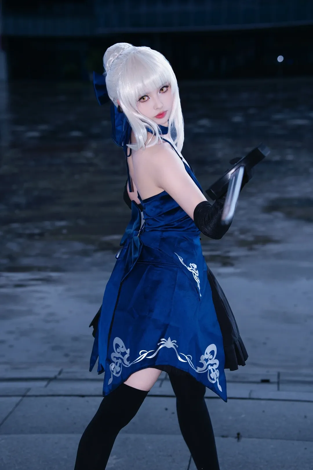 【阿尔托莉雅cos】fate经典蓝裙剑士冷调返图 - 第 4 张