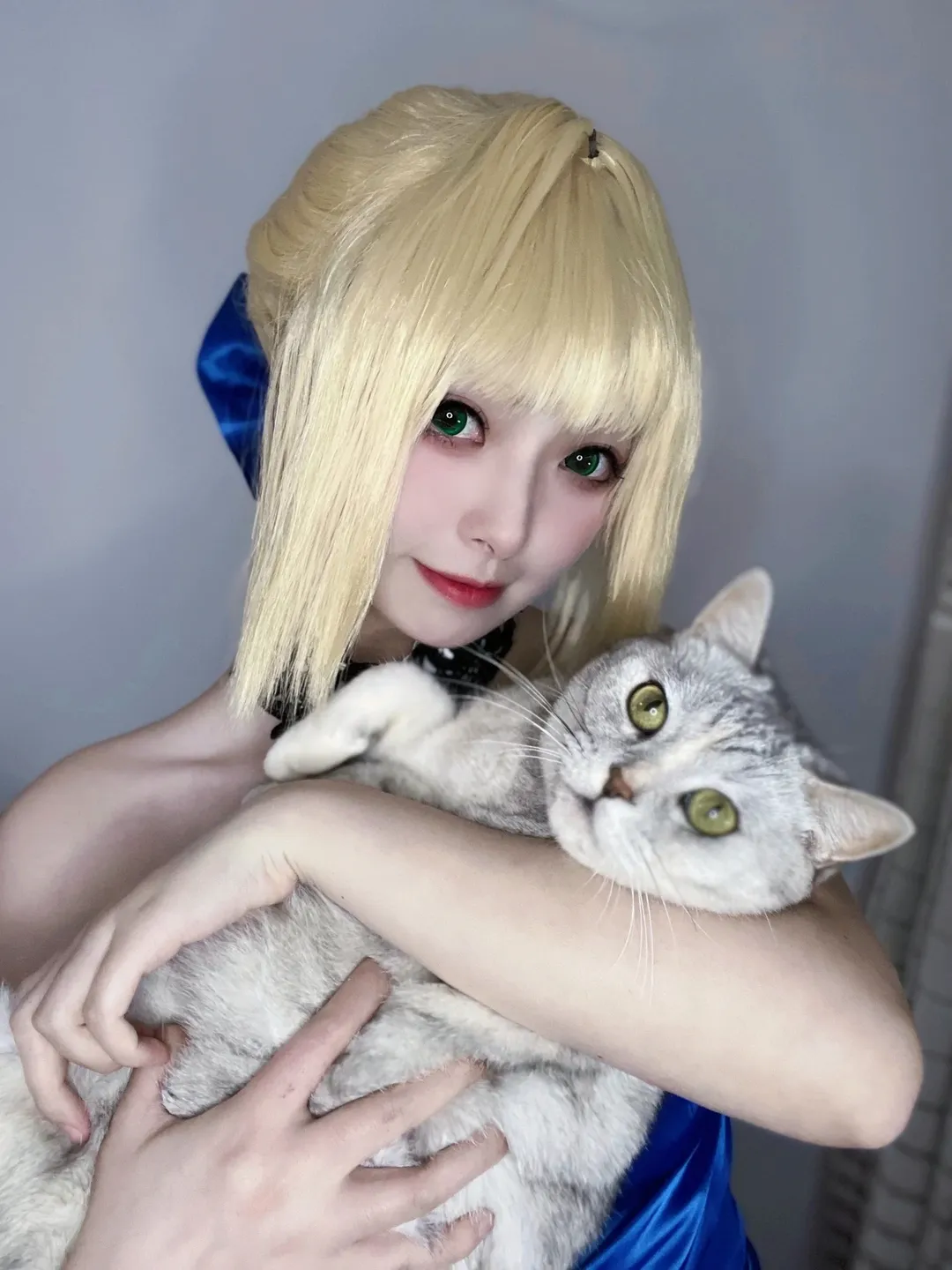 【阿尔托莉雅cos】Fate/Grand Order中的吾王，今天抱猫不拿剑