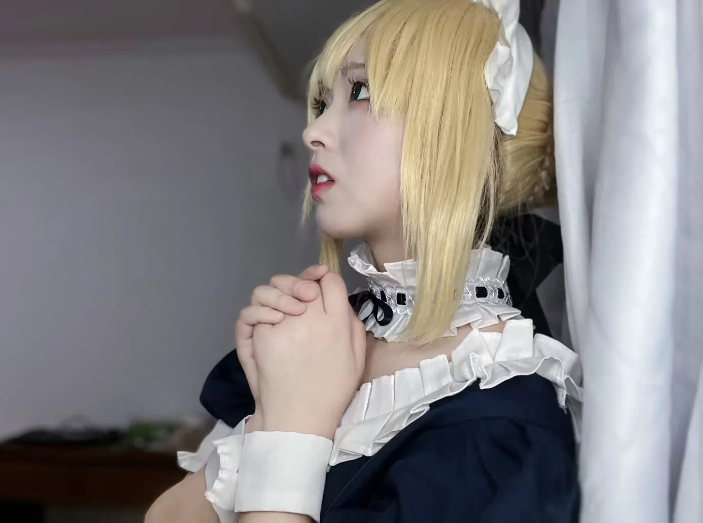 【阿尔托莉雅cos】Fate里的呆毛王，也是会跟master撒娇要饭的 - 第 4 张