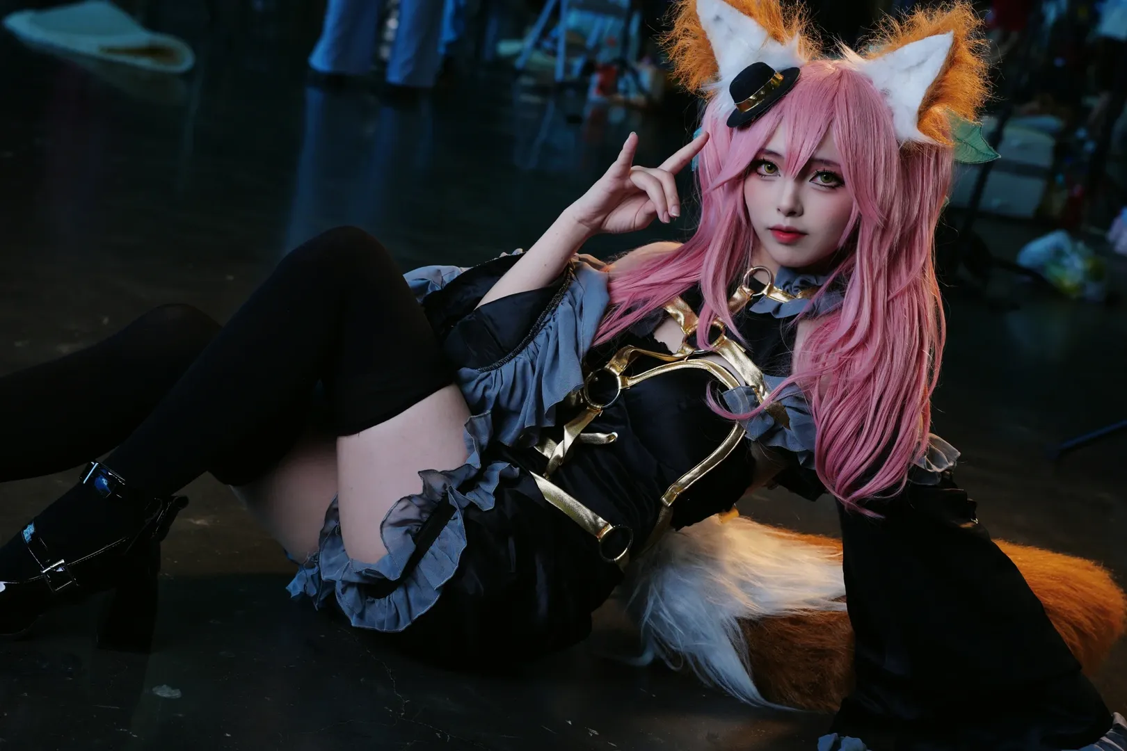 【玉藻前cos】Fate里的狐狸尾巴和符纸，漫展现场返图 - 第 4 张