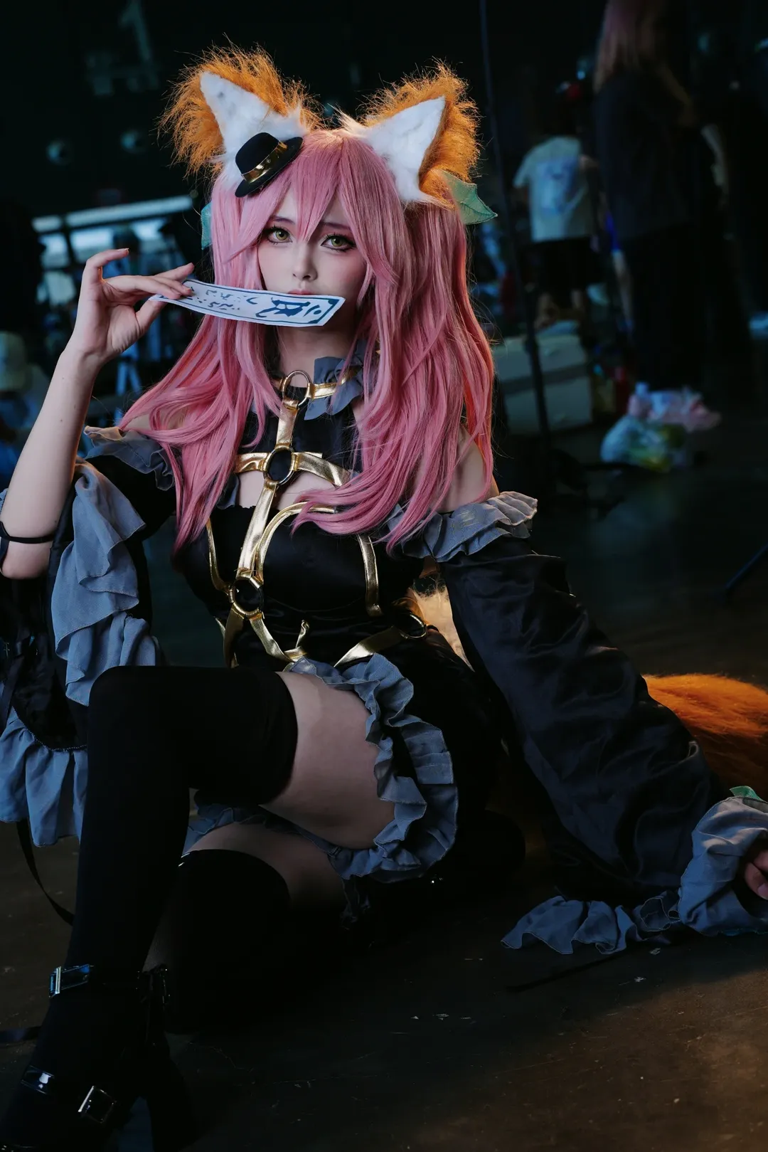 【玉藻前cos】Fate里的狐狸尾巴和符纸，漫展现场返图 - 第 6 张