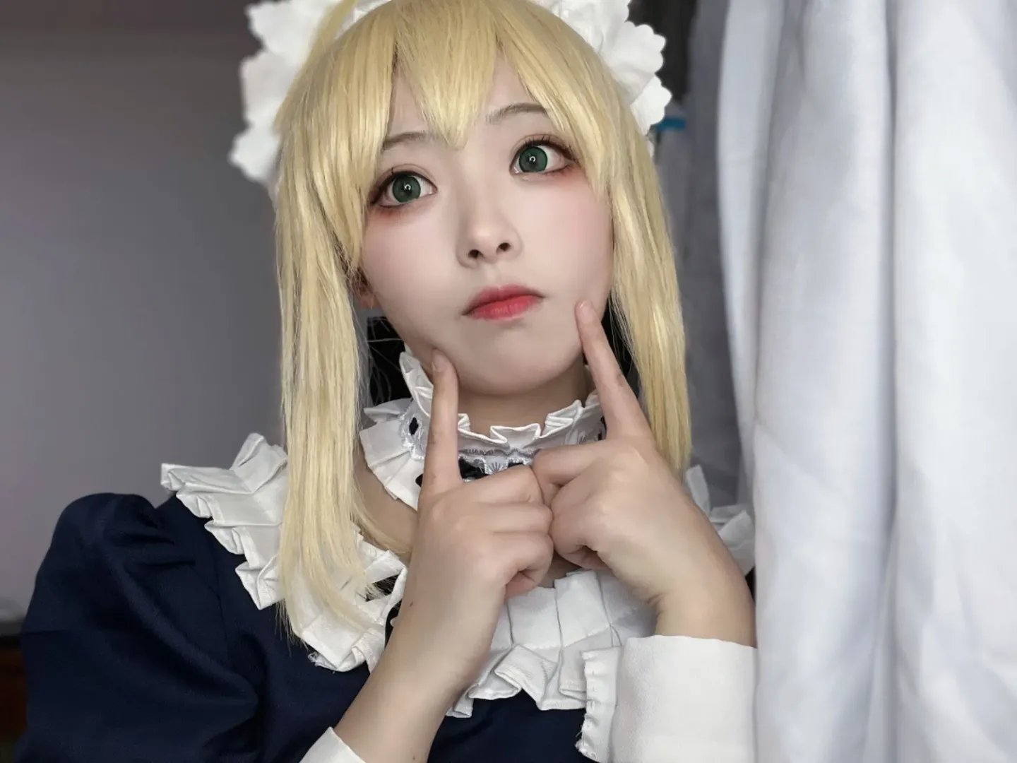 【阿尔托莉雅cos】Fate/Grand Order中吾王的女仆装造型记录 - 第 1 张