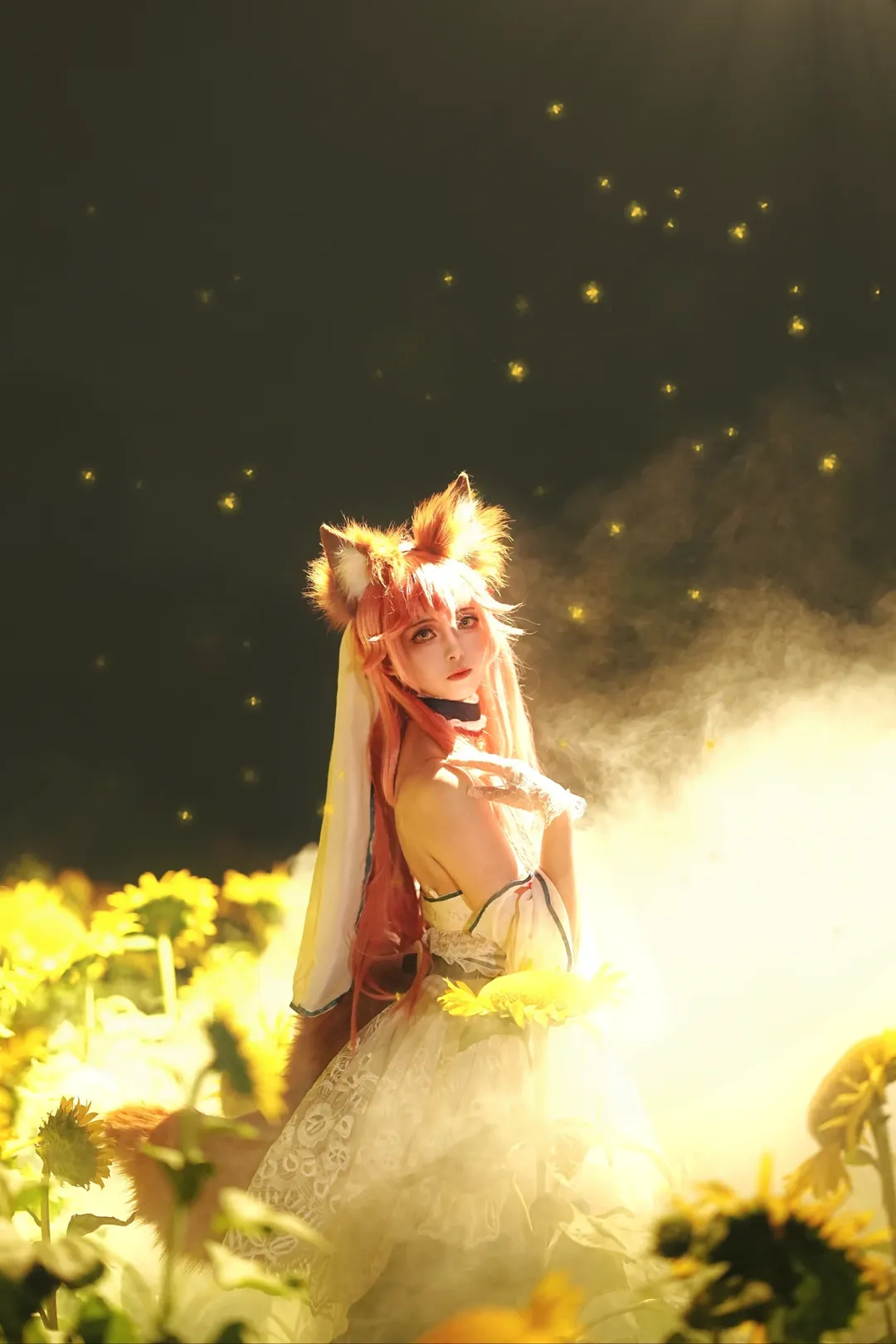 【玉藻前cos】在向日葵花海夜景里留下这份美丽 - 第 1 张